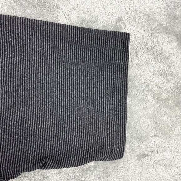 Vintage 90's Single Stitch Las Vegas Nevada Pinstriped Short Sleeve T-Shirt USA - Picture 4 of 9